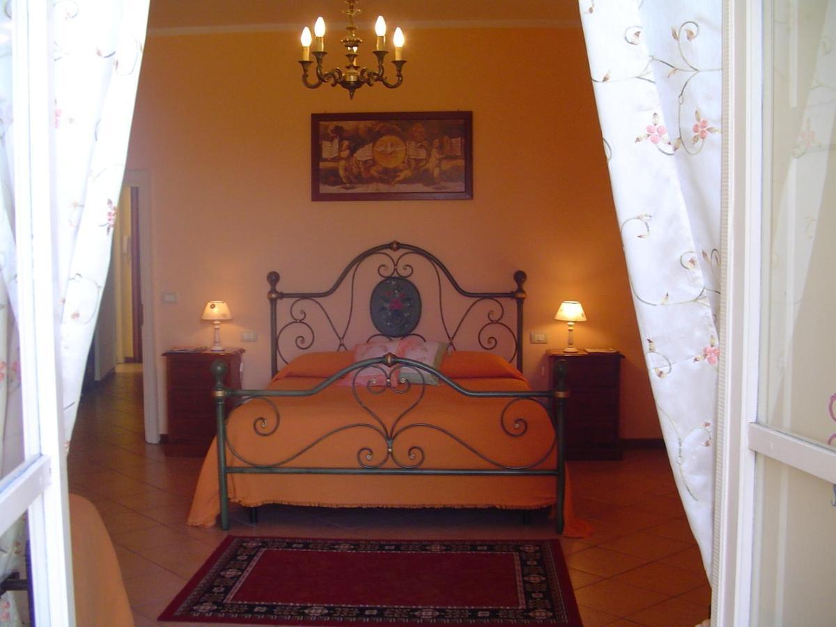 Апартаменти Casa Flavia Орв'єто Номер фото